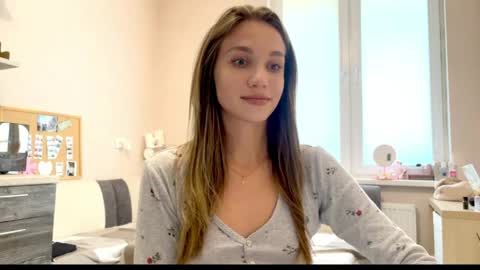 Amy Chill online show from April 2, 2:58 pm