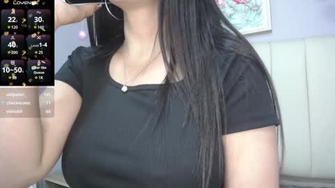 Snapshot of amy_le chatting on December 28, 5:14 pm Amy online show from December 28, 5:14 pm
