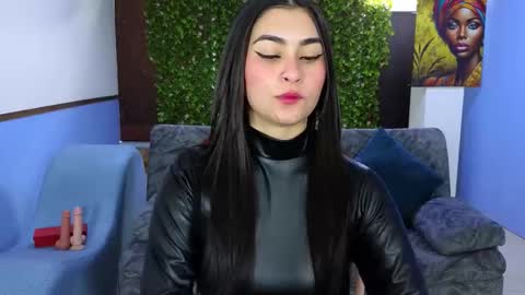 Amy online show from November 12, 7:13 pm