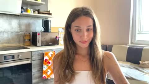amy_meoww online show from July 6, 1:30 pm