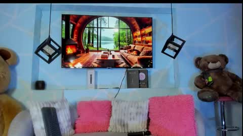 Emy Noa  online show from March 17, 12:59 am