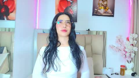 Amy online show from April 28, 11:26 am