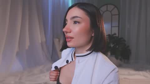 Amy Armstrong online show from March 27, 10:09 pm