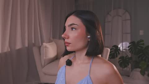 Amy Armstrong online show from April 8, 11:27 pm