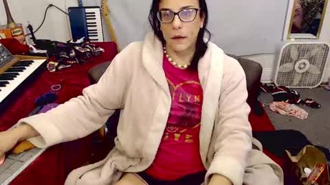 Trashely Gimpson online show from October 28, 9:02 am