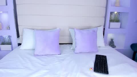 amy online show from December 15, 12:09 pm