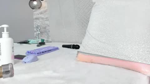 amydexter online show from May 14, 10:55 am