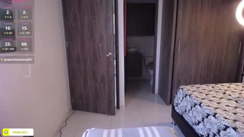 Jenn  online show from March 6, 2:02 pm