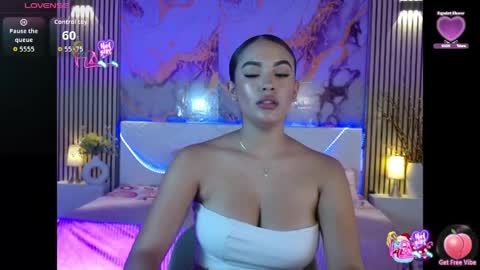amyjohnsonn online show from May 30, 5:48 am