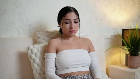  Amy  online show from June 2, 8:44 pm