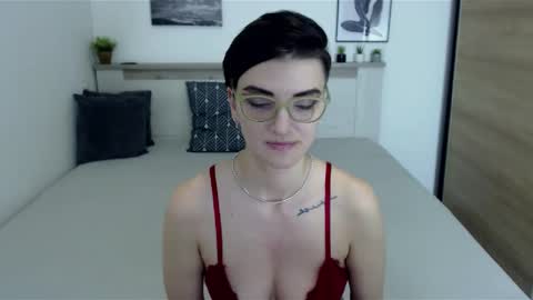 Snapshot of amylexy chatting on January 30, 9:25 pm Hi there guys My pleasure in your hands pvt is open online show from January 30, 9:25 pm