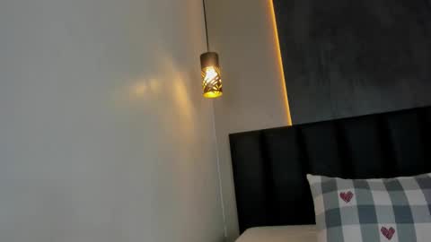 Snapshot of amypalmmer chatting on December 20, 12:01 pm AMMY online show from December 20, 12:01 pm