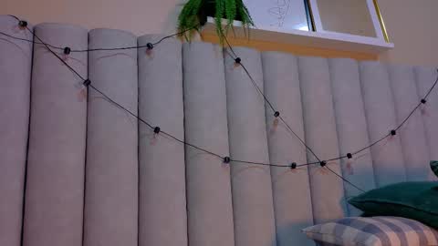 Snapshot of amypalmmer chatting on January 10, 11:34 am AMMY online show from January 10, 11:34 am