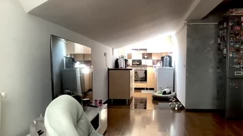 amyroberta92 online show from April 16, 6:58 am