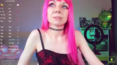 Snapshot of amyrose69 chatting on June 16, 7:38 pm Amy Rose online show from June 16, 7:38 pm