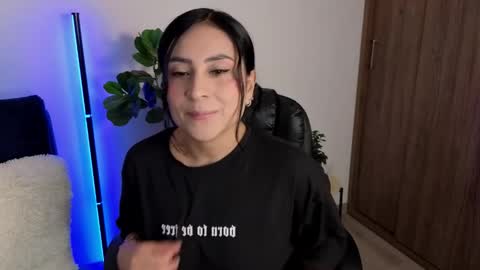 Aleja  online show from February 22, 11:14 pm