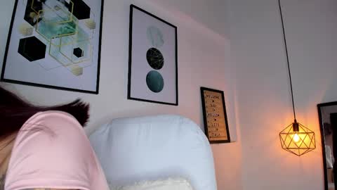 Amy online show from April 1, 11:44 am