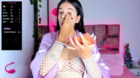 Amy online show from December 1, 11:04 pm