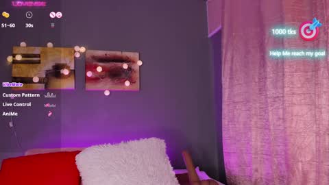 Snapshot of ana_333 chatting on January 28, 5:14 pm Ana online show from January 28, 5:14 pm