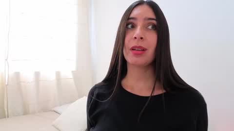 Ana  IG an castillo 1 online show from November 14, 1:54 pm