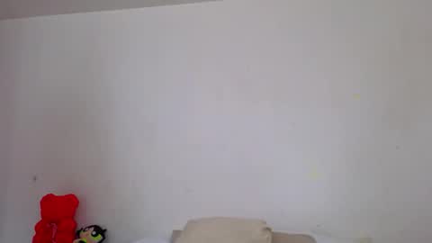 Snapshot of ana_castilo chatting on February 9, 1:59 pm Ana IG an castillo 1 online show from February 9, 1:59 pm