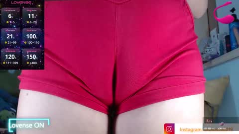 Snapshot of ana_loveee chatting on September 30, 7:52 pm Ana lopez - Cameltoe girl online show from September 30, 7:52 pm