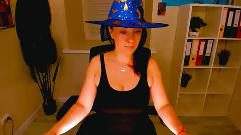 Ana online show from October 29, 10:28 am