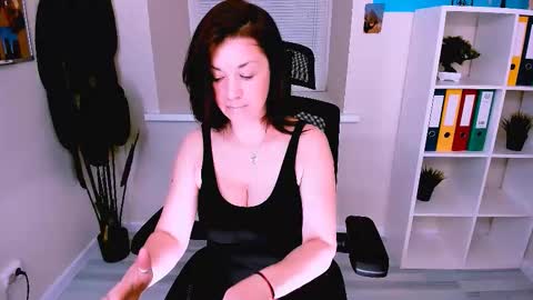 Ana online show from October 30, 10:16 am