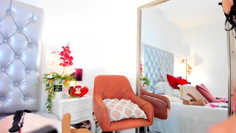 Snapshot of anaa_bellaa chatting on January 25, 12:26 pm anaa_bellaa online show from January 25, 12:26 pm