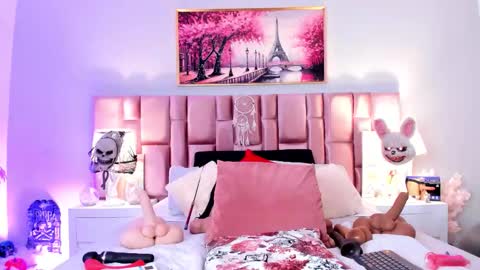 Snapshot of anaa_bellaa chatting on November 1, 12:29 pm anaa_bellaa online show from November 1, 12:29 pm