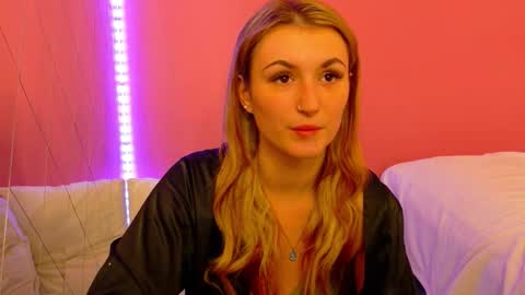 anaayss online show from November 27, 6:15 am