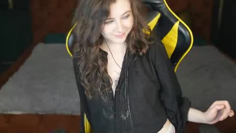 Snapshot of anabel2054 chatting on May 25, 7:31 pm Sweet girls online show from May 25, 7:31 pm