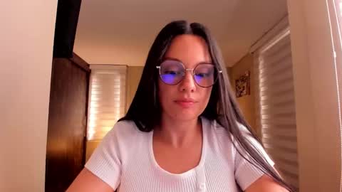 Snapshot of anabel_25 chatting on September 23, 3:26 pm Anabel online show from September 23, 3:26 pm