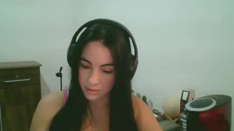 anabelenogueira1 online show from March 23, 12:53 pm