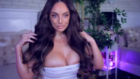 anabellastar online show from May 25, 3:45 am
