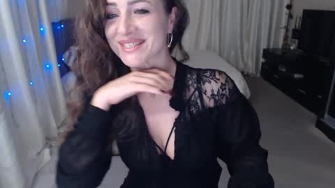 Snapshot of anabelsweet chatting on October 6, 10:07 pm Milana online show from October 6, 10:07 pm