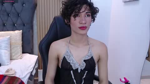 Snapshot of anaciet_evans chatting on June 3, 4:26 am Anaciet Evans online show from June 3, 4:26 am