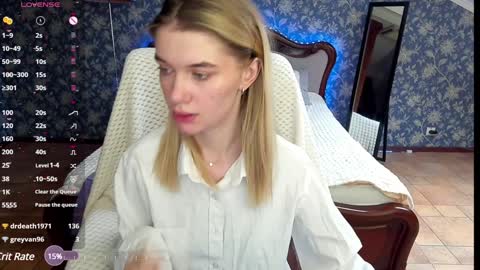 Snapshot of anacondaon chatting on December 3, 1:54 pm Nika online show from December 3, 1:54 pm