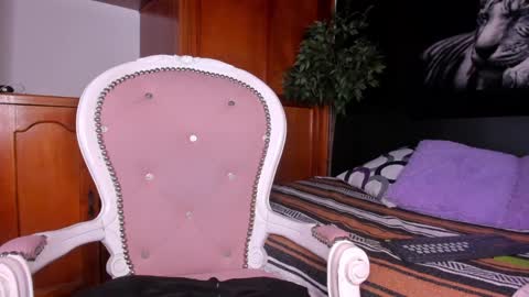 Snapshot of anahi__18 chatting on January 31, 6:57 am Anahi online show from January 31, 6:57 am