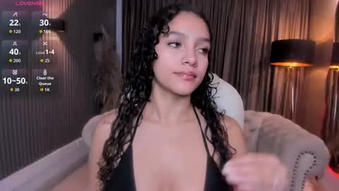 Snapshot of anahi_curlie1 chatting on July 10, 11:02 am Anahi Curlie online show from July 10, 11:02 am