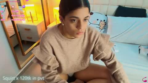 Anahi  online show from April 12, 11:48 am