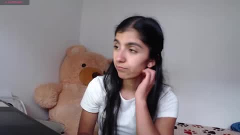 Anahi Browns online show from February 26, 7:46 pm