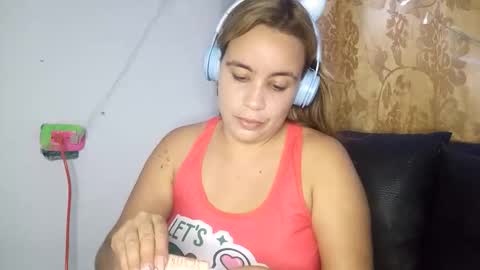 anaiis evanz online show from November 23, 2:22 am