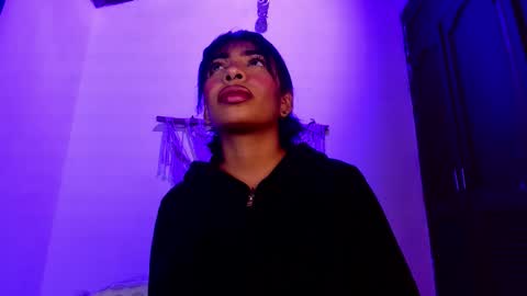 anais_tgn online show from October 16, 11:11 am