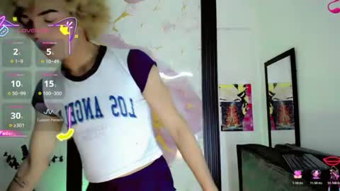 anais_velvet_ online show from July 7, 4:04 am