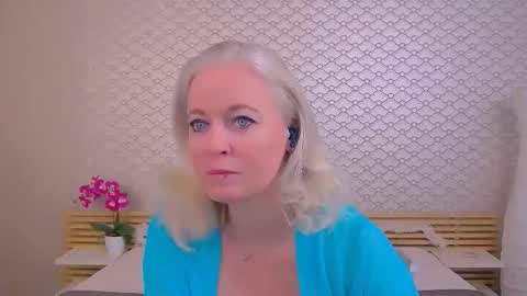 Anais Janson online show from April 5, 3:36 am