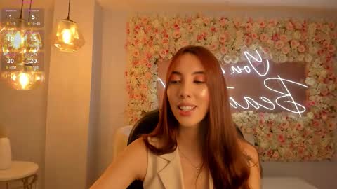 Snapshot of anaisnin1 chatting on February 16, 11:39 am Anais Nin online show from February 16, 11:39 am