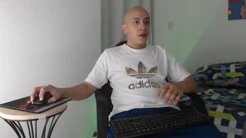 anakin_swalker online show from February 3, 4:25 am