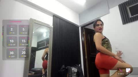 Analia smith online show from January 7, 4:04 am