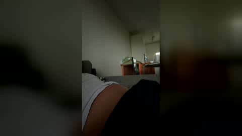 analpunisher2808 online show from April 6, 7:20 am